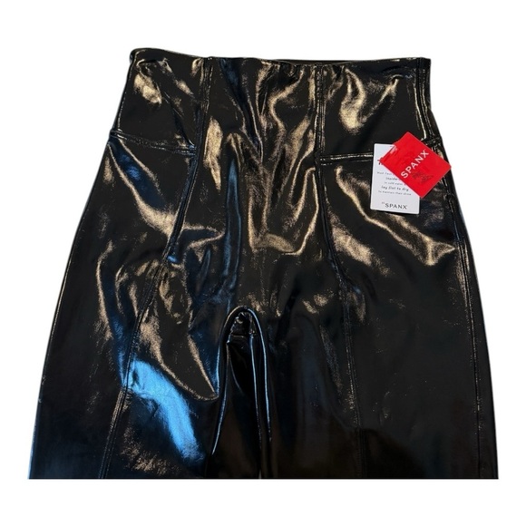 SPANXshape Faux Leather Patent Leggings Pull On Black Ankle Pants Size M NEW - Picture 2 of 13
